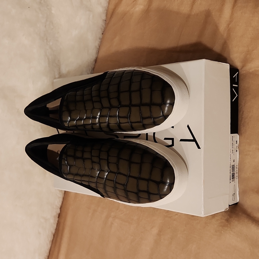 VIA SPIGA V-MALIAH, MILTYBLK CR SLIP ON SNEAKERS SIZE 9.5